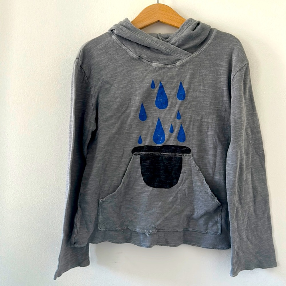 Light sweatshirt pullover hoodie kids size 6